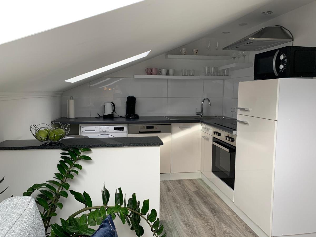 Prime Host Apartments คาร์ลสรูเฮอ ภายนอก รูปภาพ