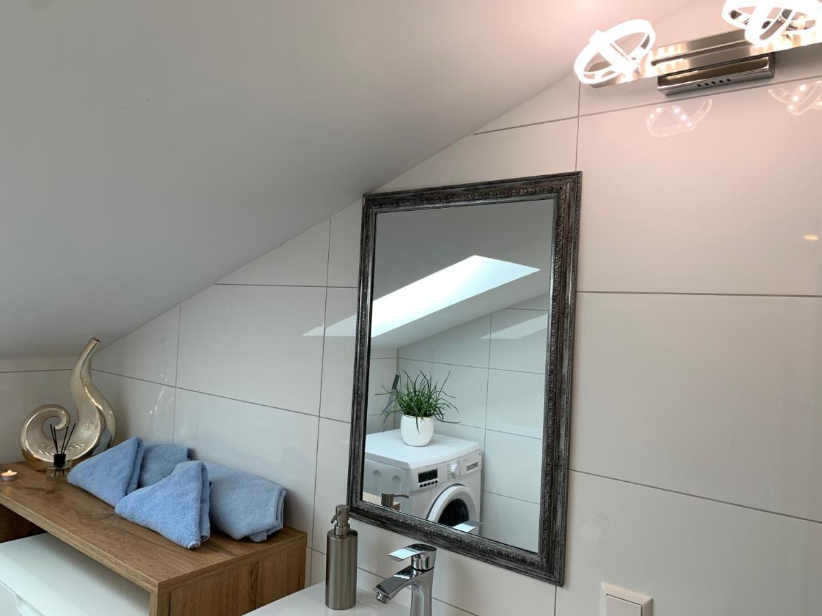 Prime Host Apartments คาร์ลสรูเฮอ ภายนอก รูปภาพ