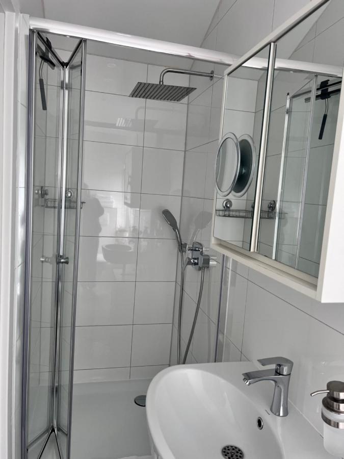 Prime Host Apartments คาร์ลสรูเฮอ ภายนอก รูปภาพ
