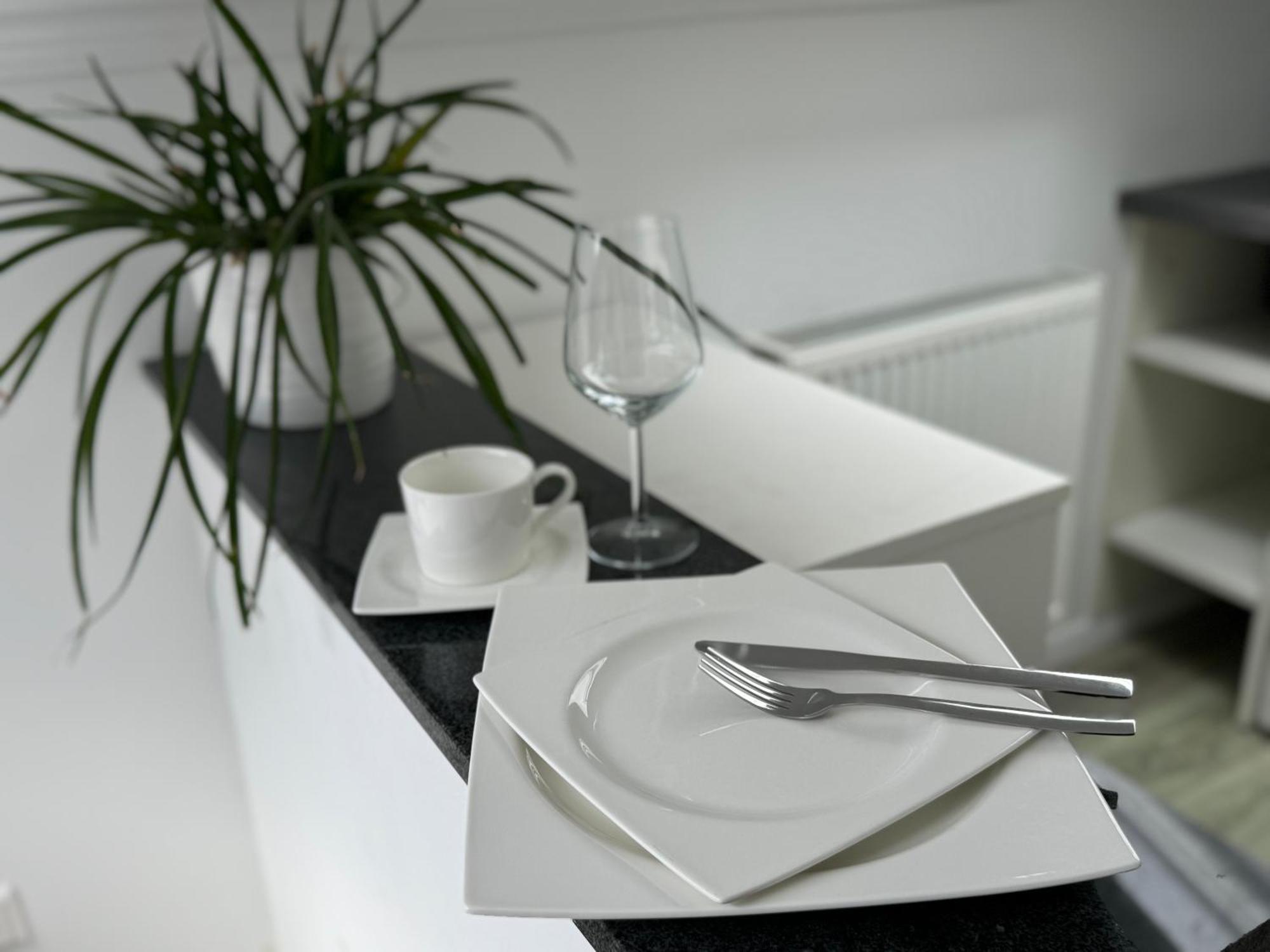 Prime Host Apartments คาร์ลสรูเฮอ ภายนอก รูปภาพ